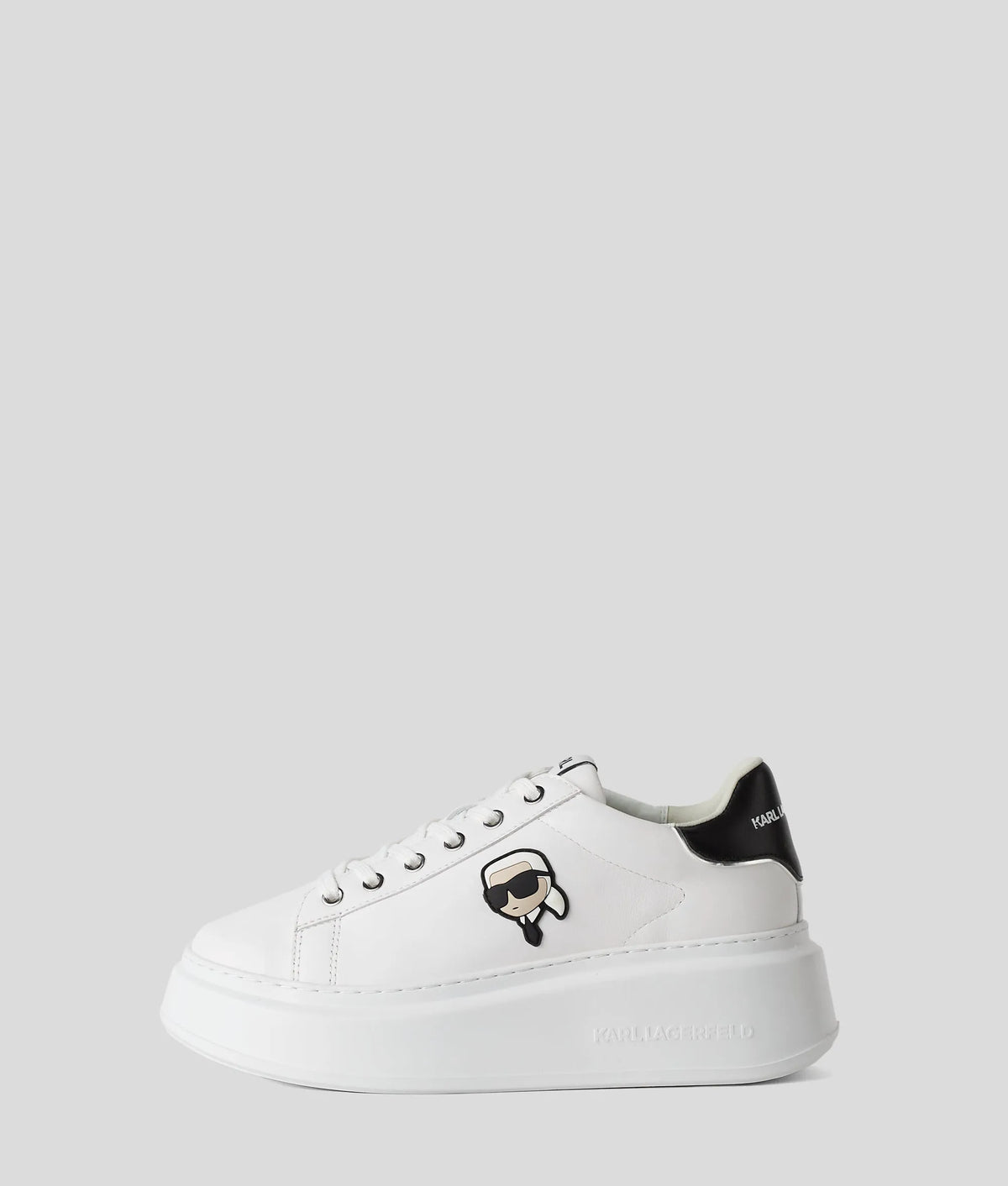 Ikon NFT Kapri Sneakers