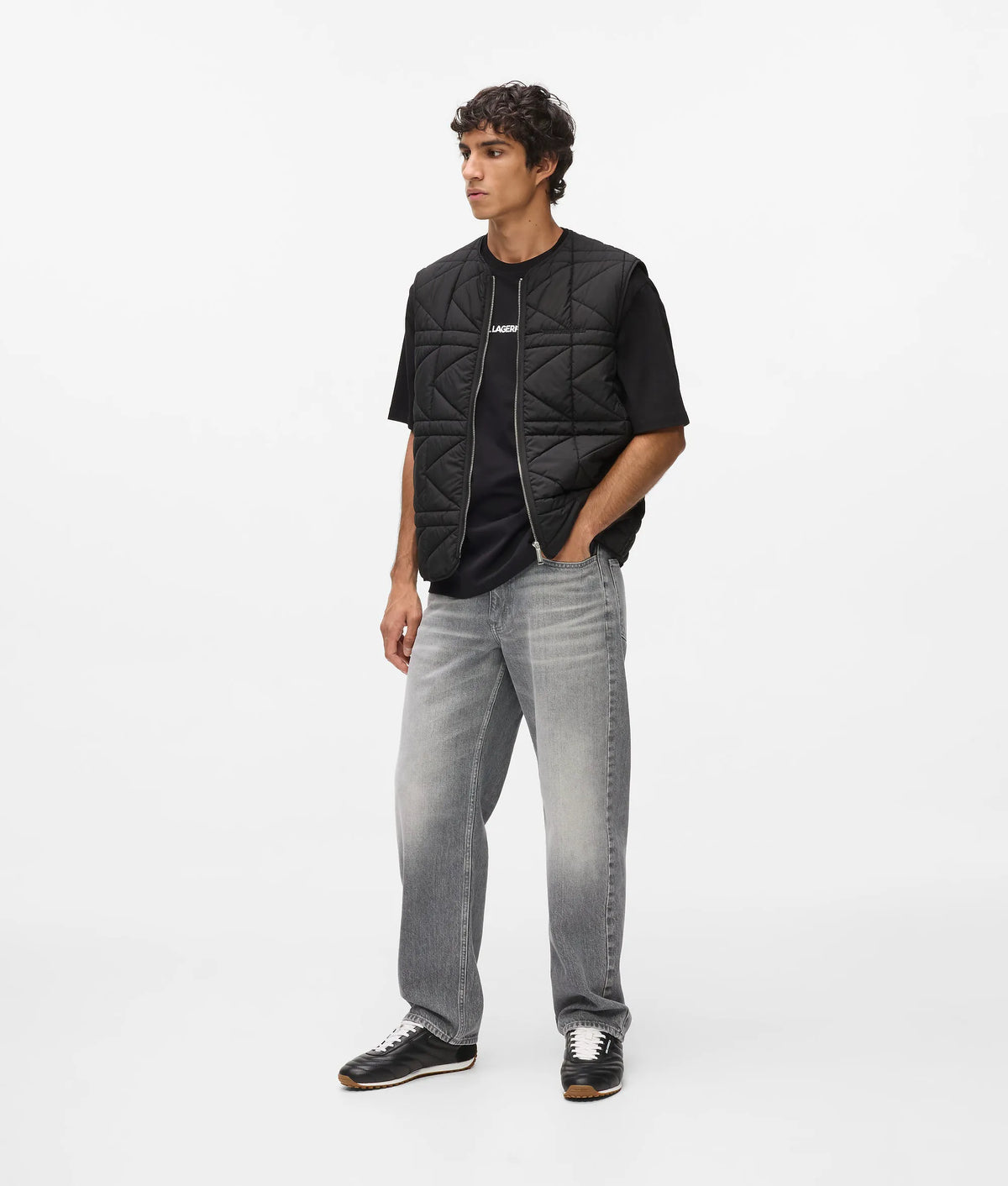 Lightweight packable gilet