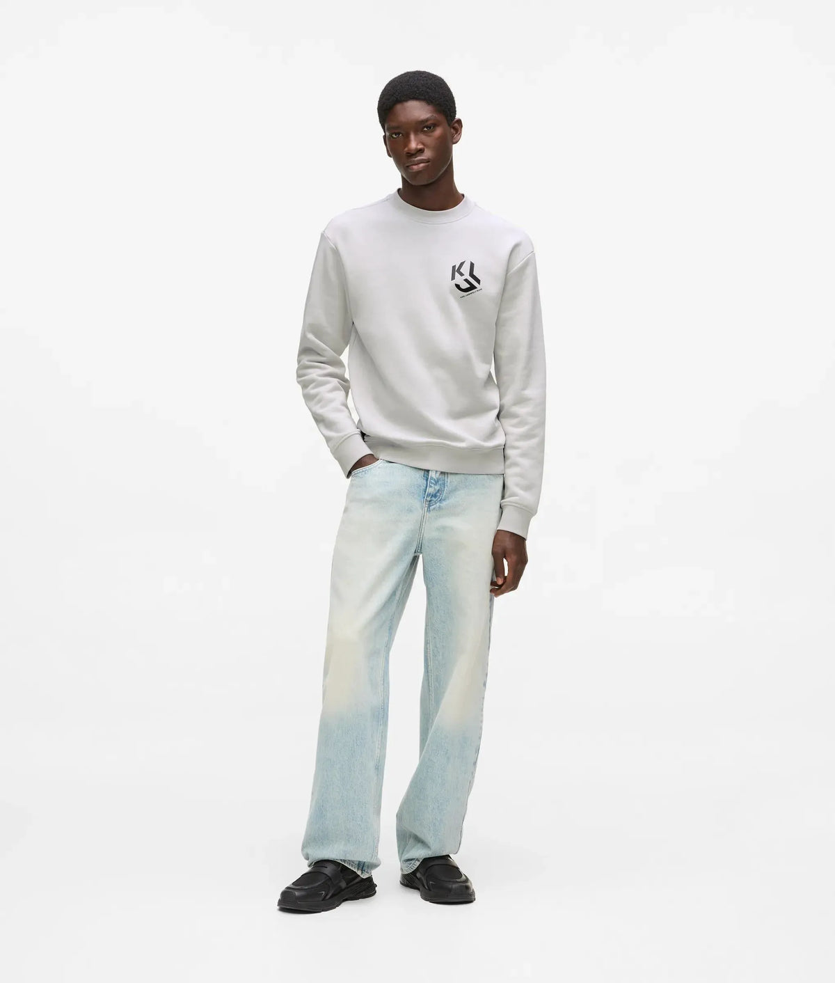 Monogram patch sweatshirt