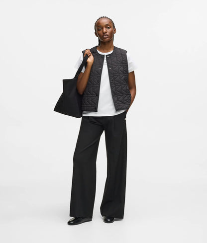 Lightweight quilted gilet