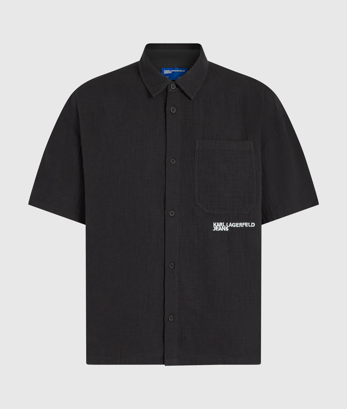 Short-sleeved crinkled shirt