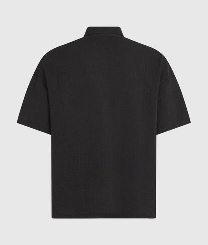 Short-sleeved crinkled shirt
