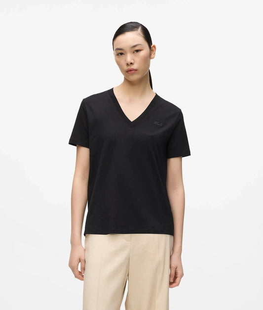 Signature V-neck T-shirt