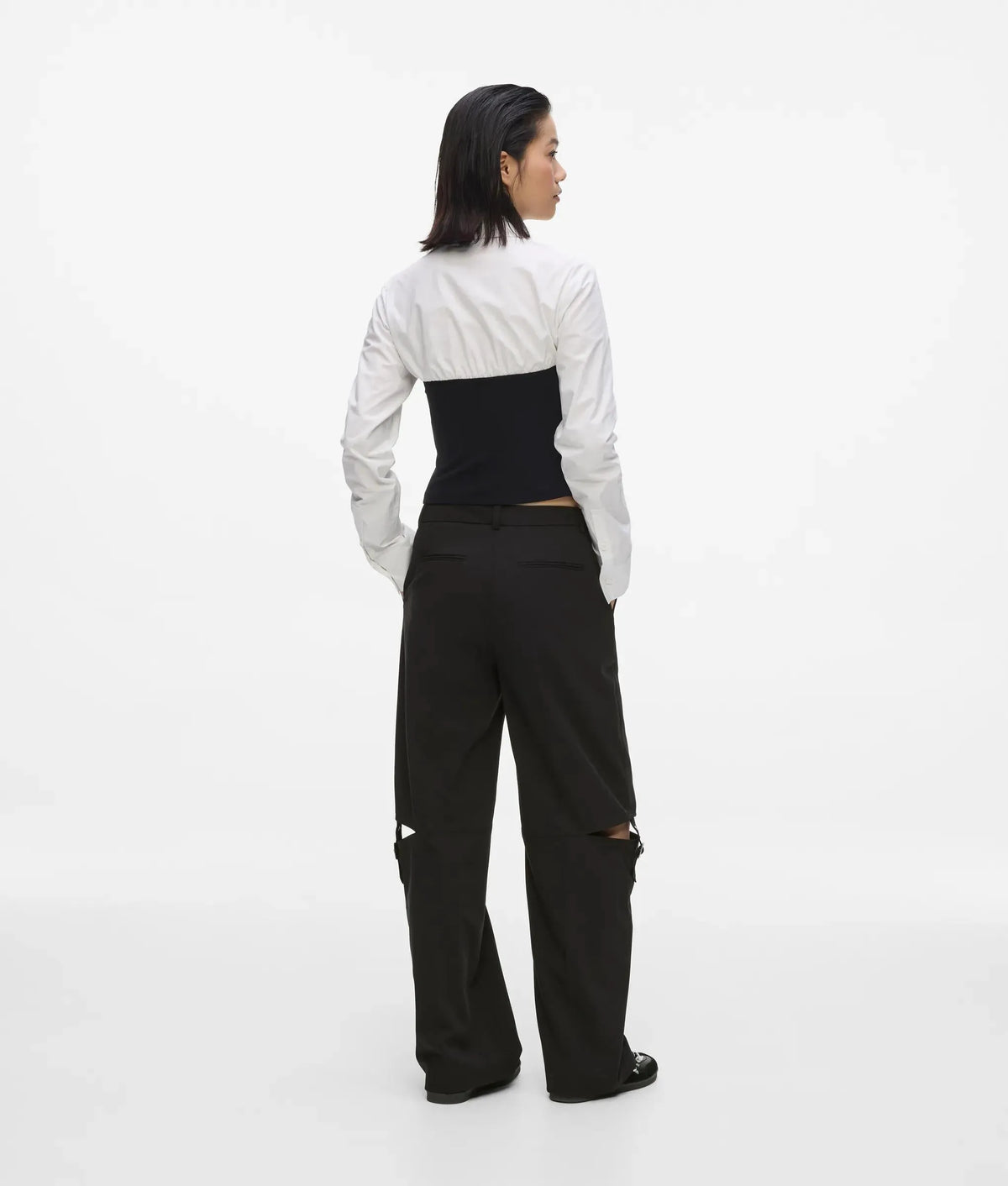 Buckle-detail tailored pants