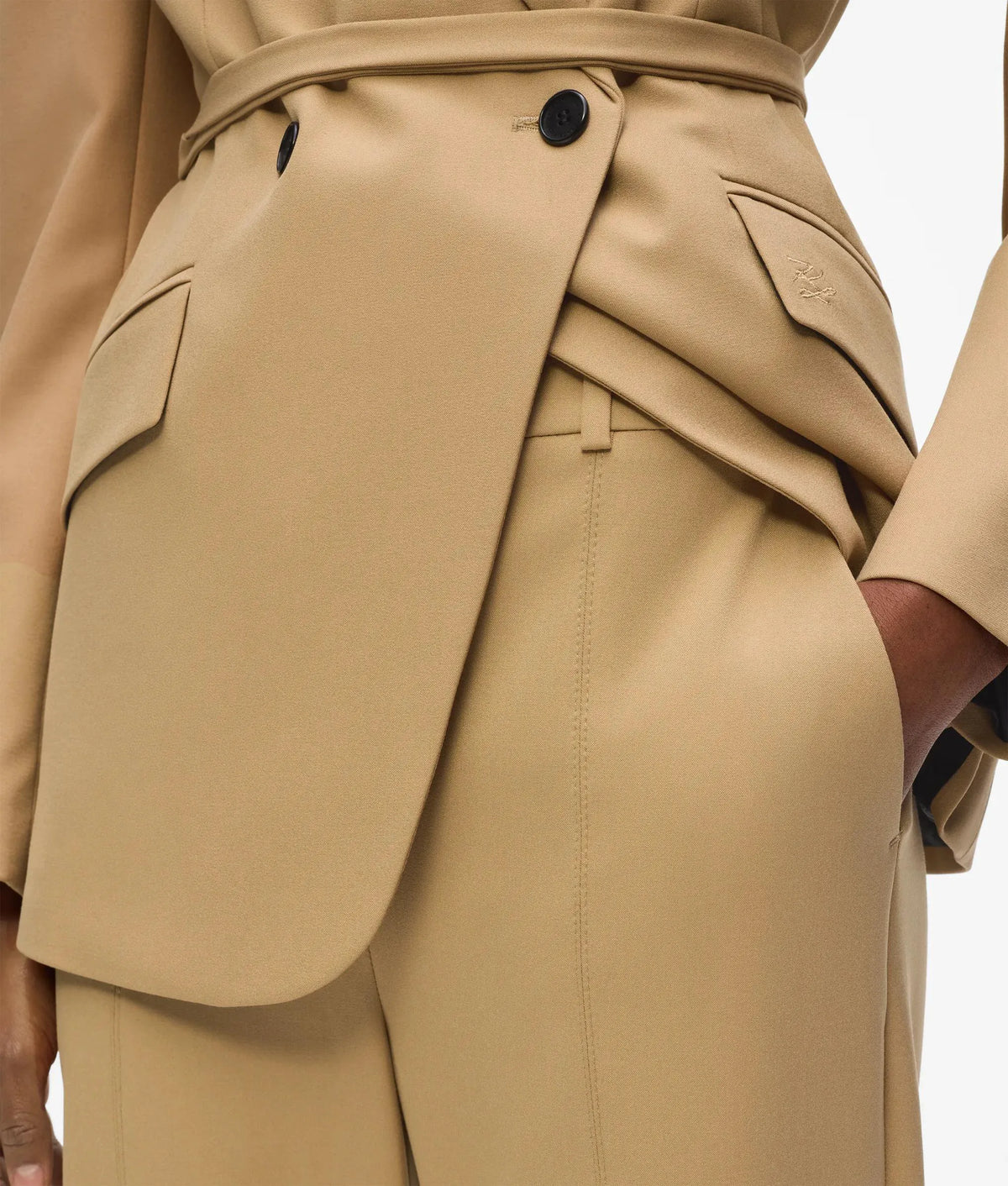 Tailored slim pants
