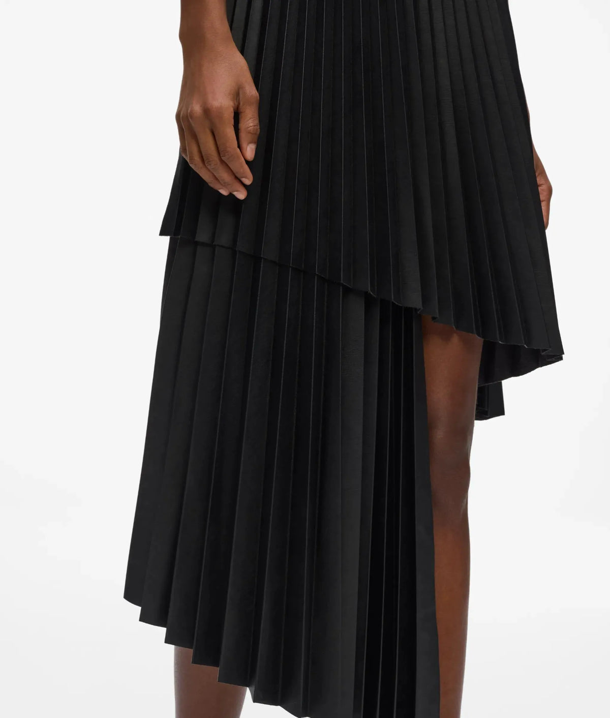 Pleated faux-leather skirt