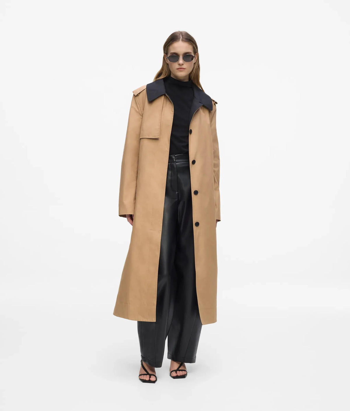 Transformable trench coat