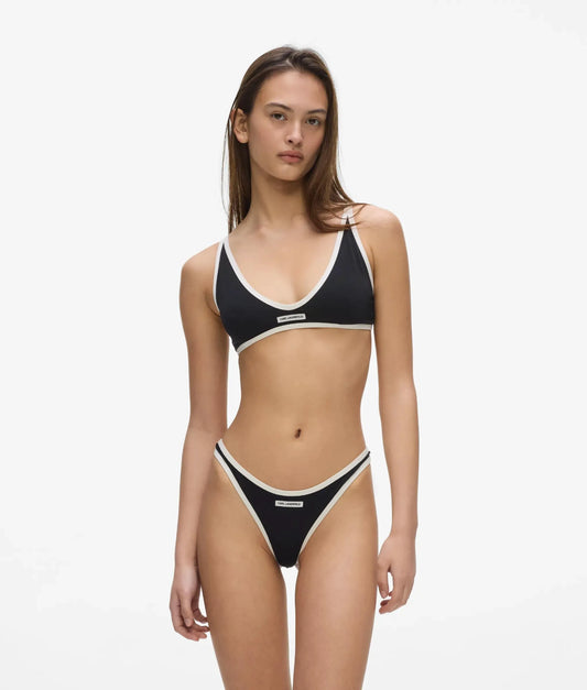XS