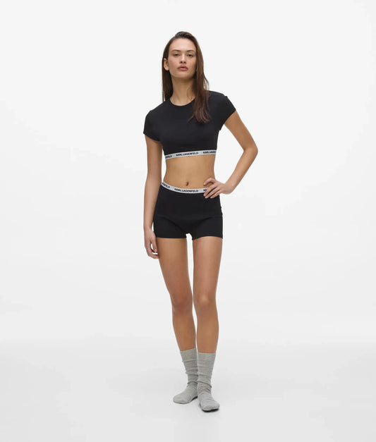 XS