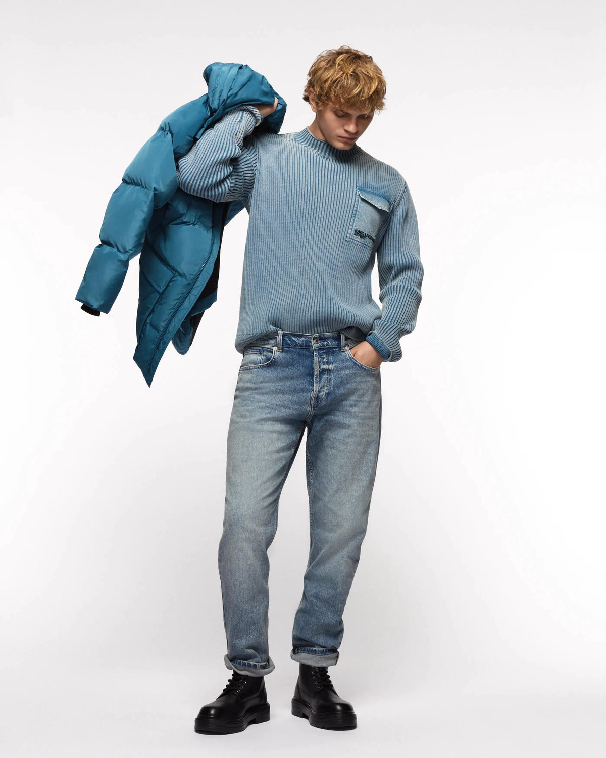 Vintage wash tapered jeans