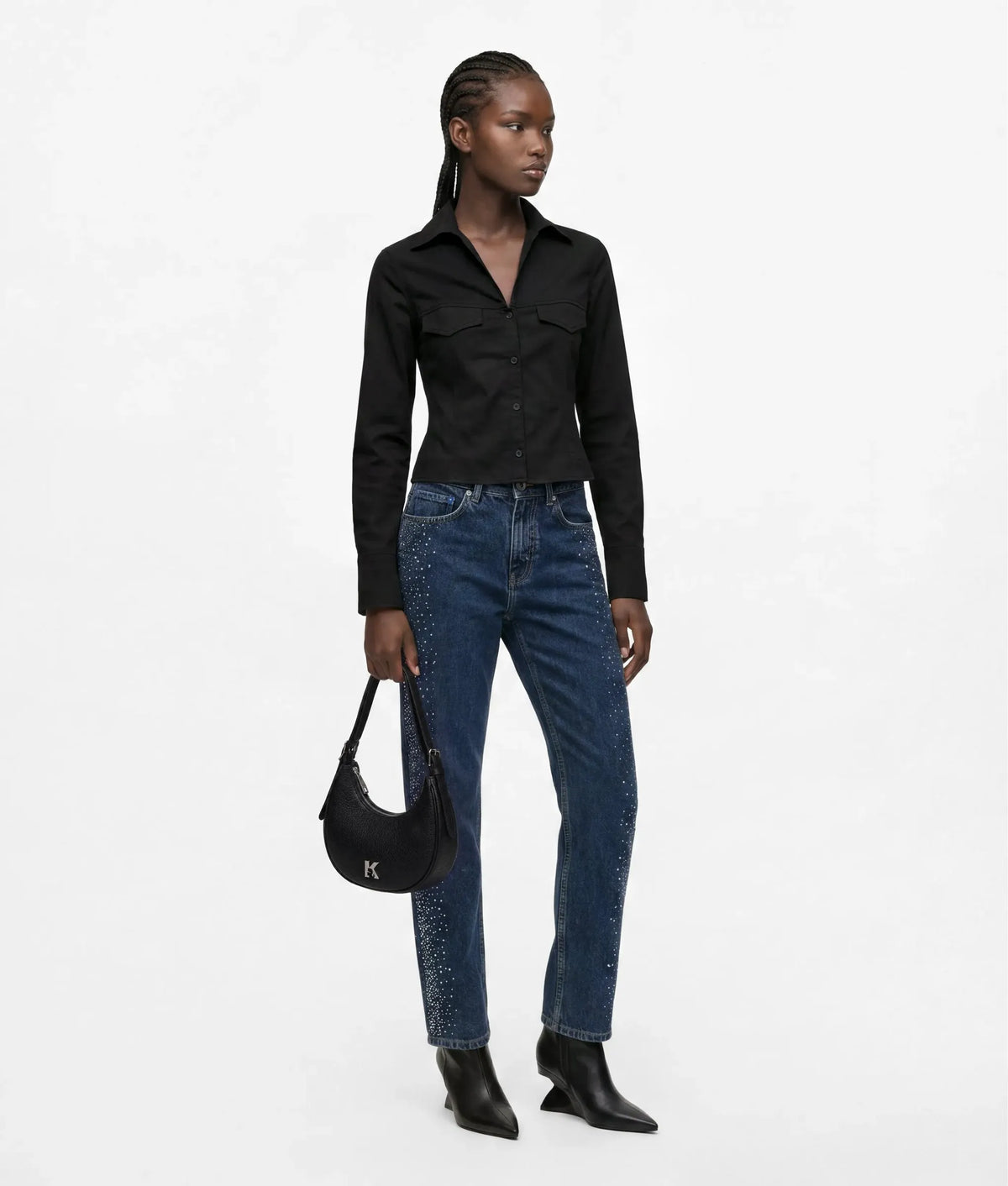 Fitted V-neck shirt