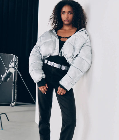 Cropped shiny puffer jacket