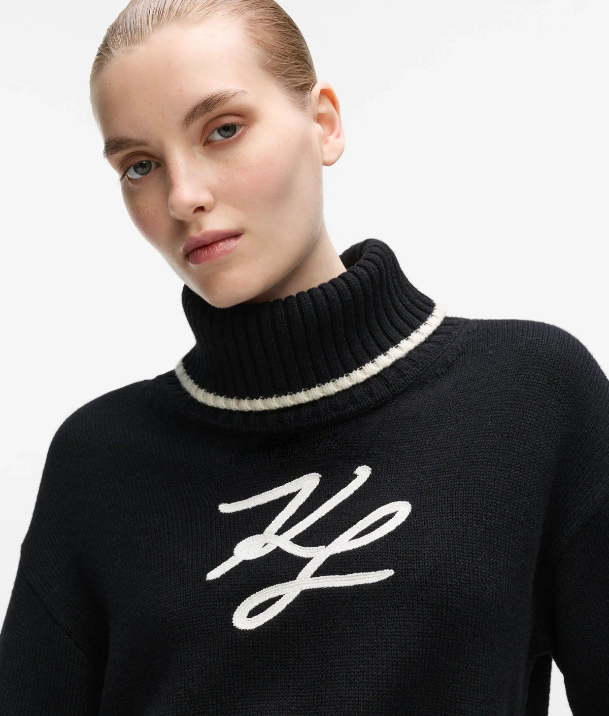 Soutache turtleneck sweater