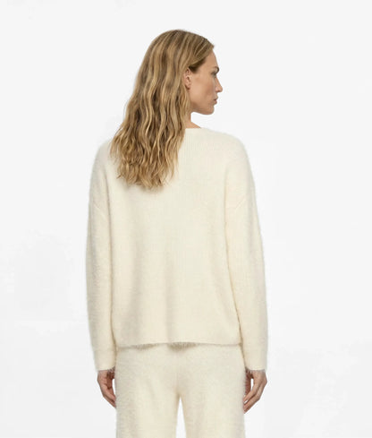 Fluffy loungewear jumper