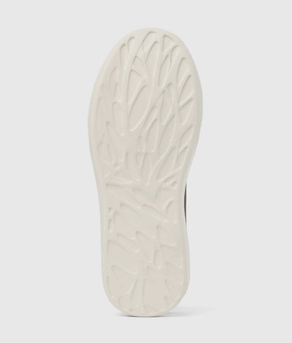 Girls Signature sneakers