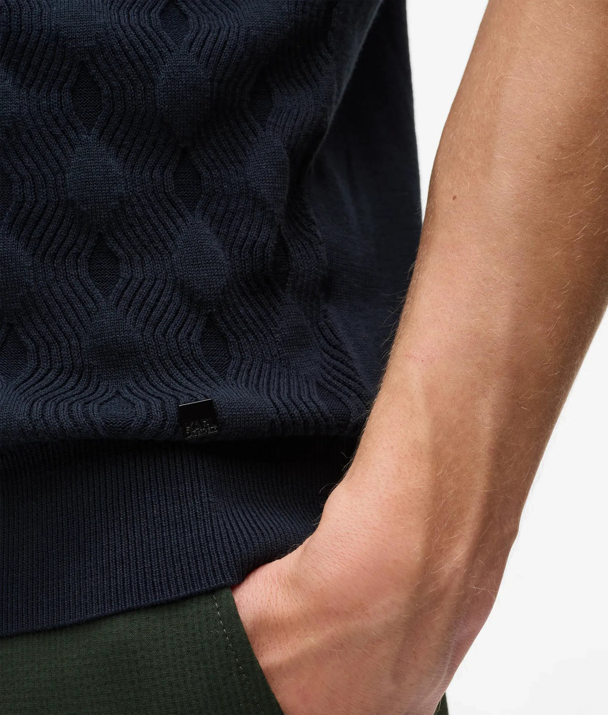 Textured short-sleeved sweater