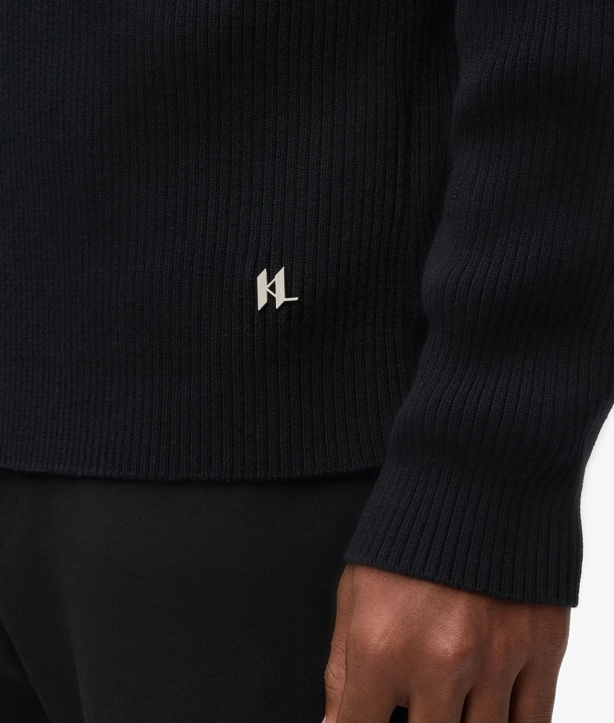 Knitted zip-up cardigan
