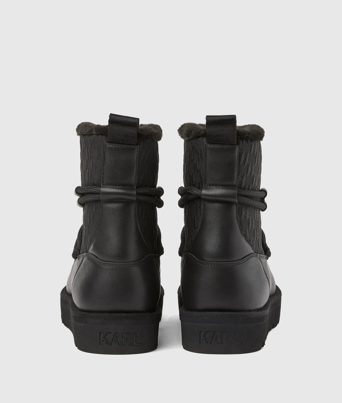 Thermo lace-detail boots