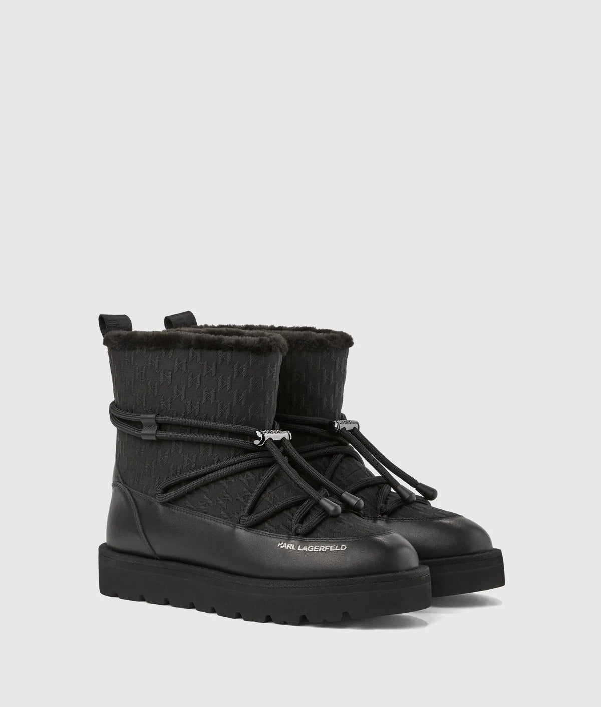Thermo lace-detail boots