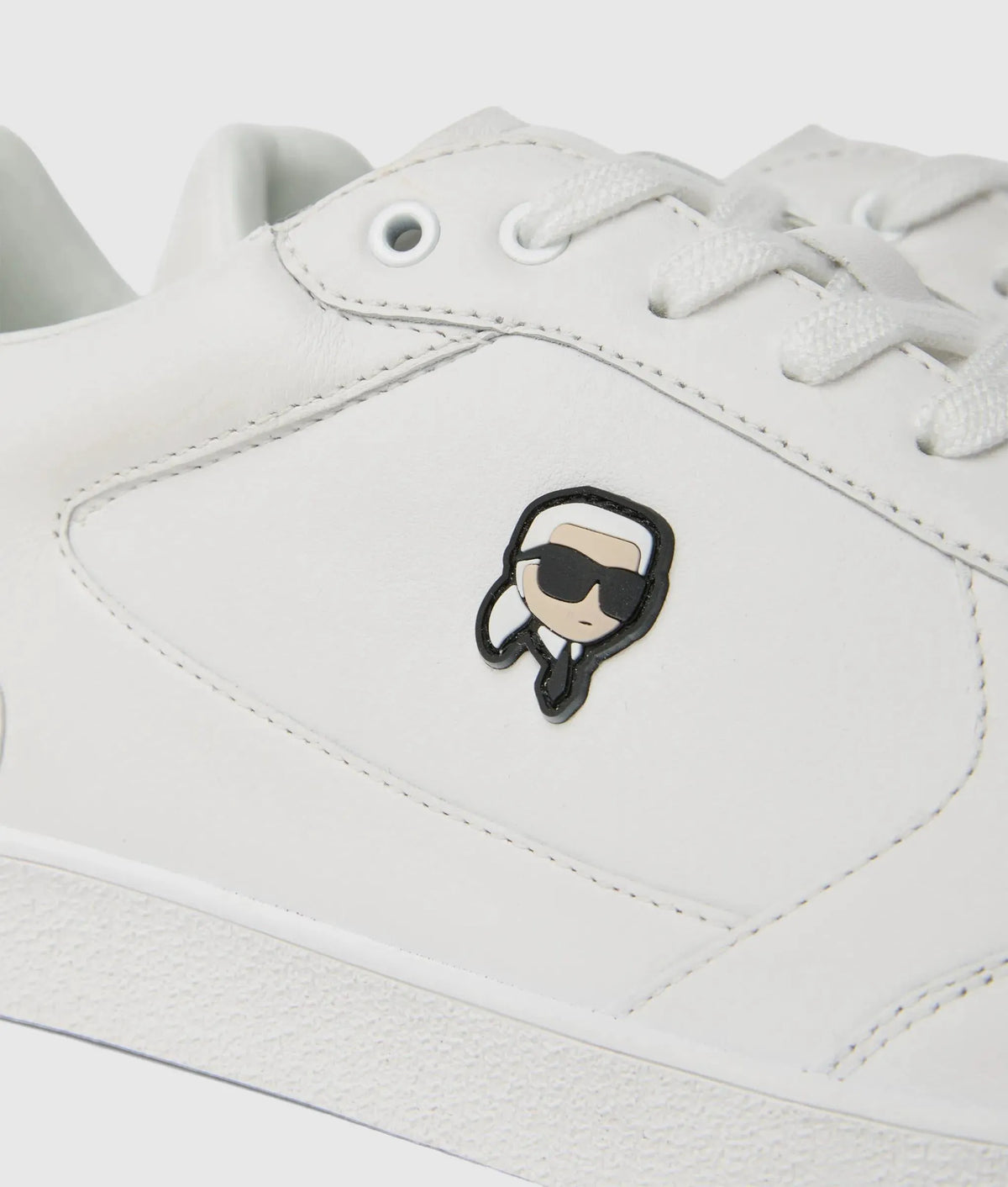 Ikon NFT patch sneakers