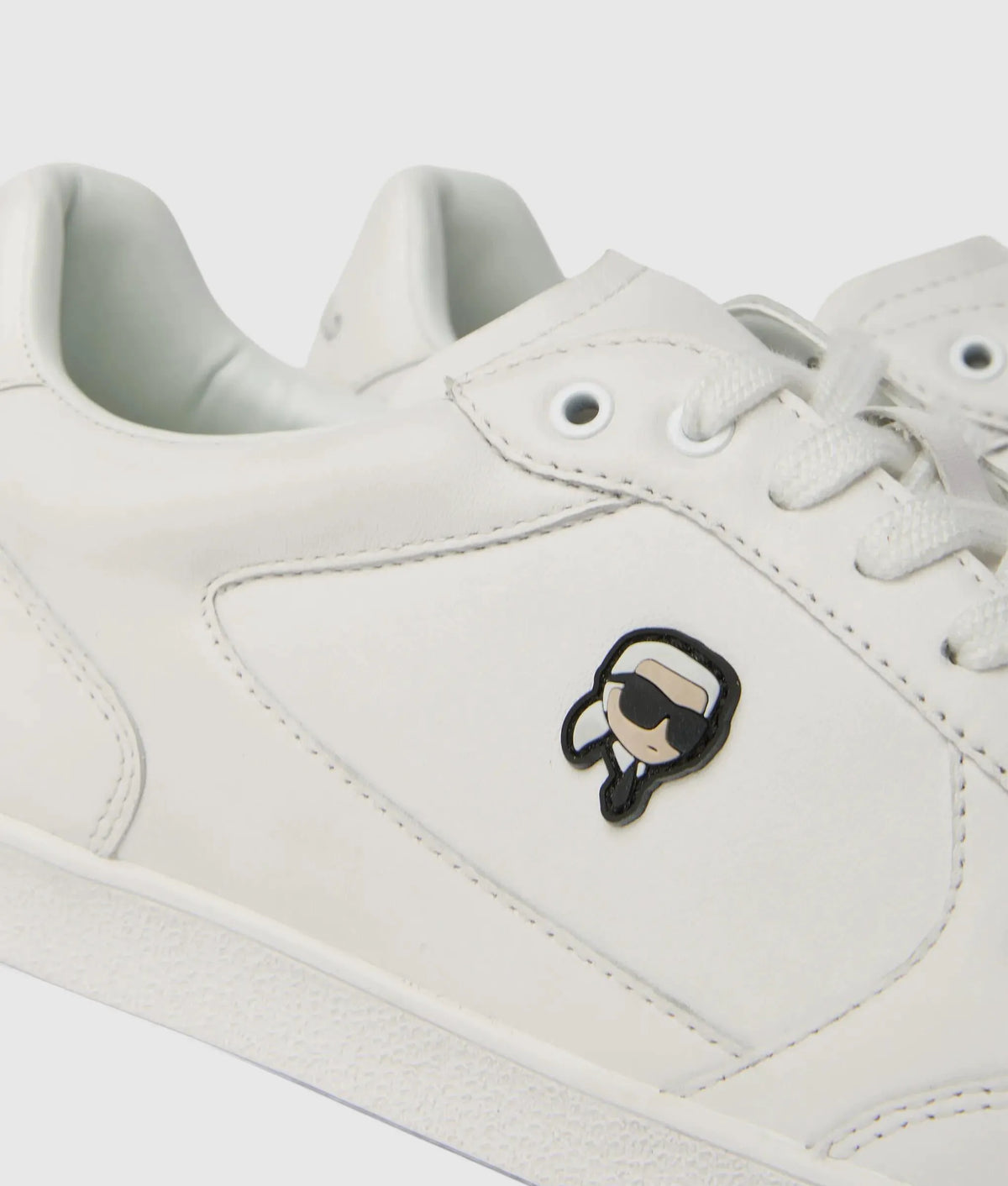 Ikon NFT patch sneakers