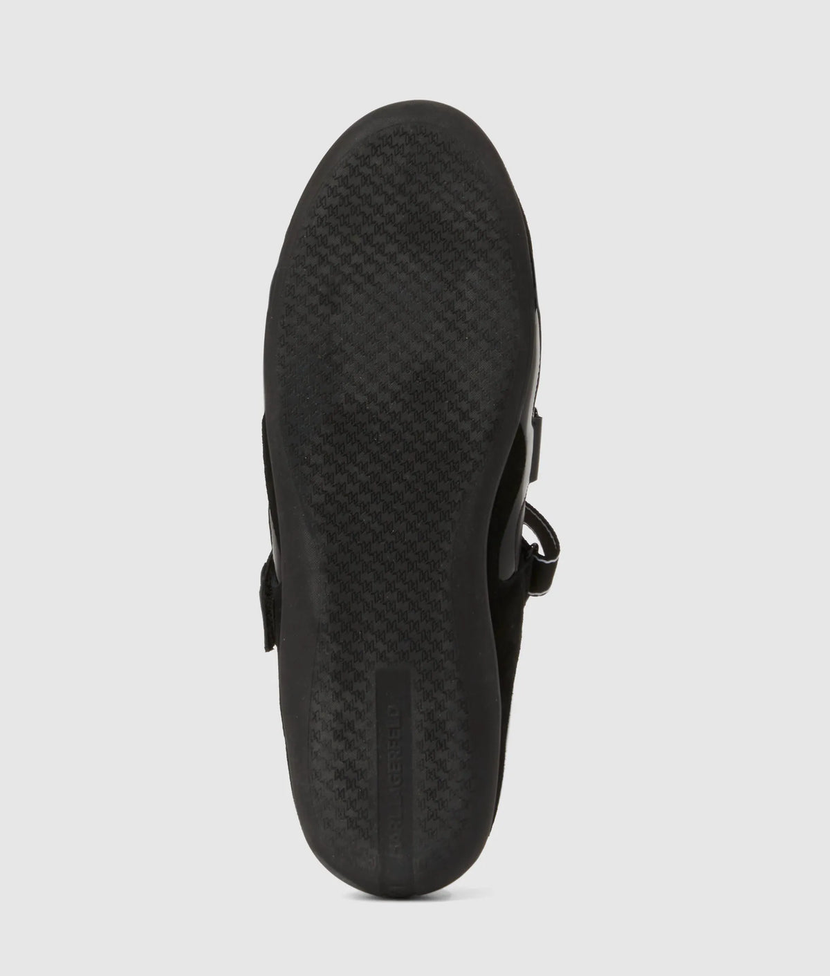 Altia Kross strap flats
